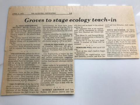 4._lois_1973_eccentric_newspaper_article_groves_high_school.jpg 4._lois_1973_eccentric_newspaper_article_groves_high_school.jpg