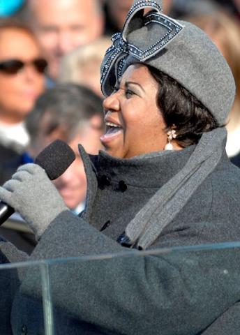 Aretha Franklin performs at Obama inauguration, 2009. 