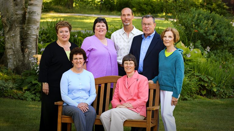 A A 2012 photo of Bruce and Peggy Kresge (far right) and their five children (from left: Deborah McDowell, Cynthia Kresge, Susan Drewes, Scott Kresge and Katherine Lutey. 